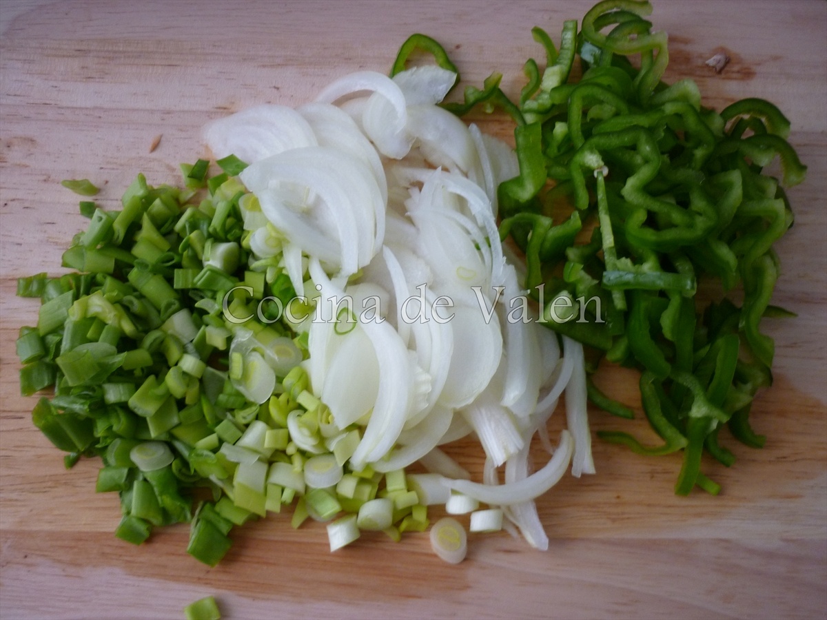 Tallarines con Pollo en Salsa de Ostras (Wok) - Cocina de Valen