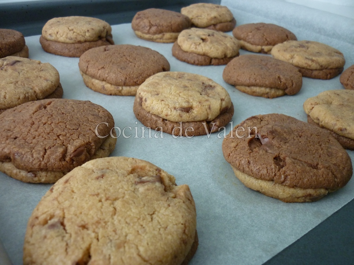 Galletas Dobles de Chocolate y Vainilla con chispas de chocolate - Cocina de Valen