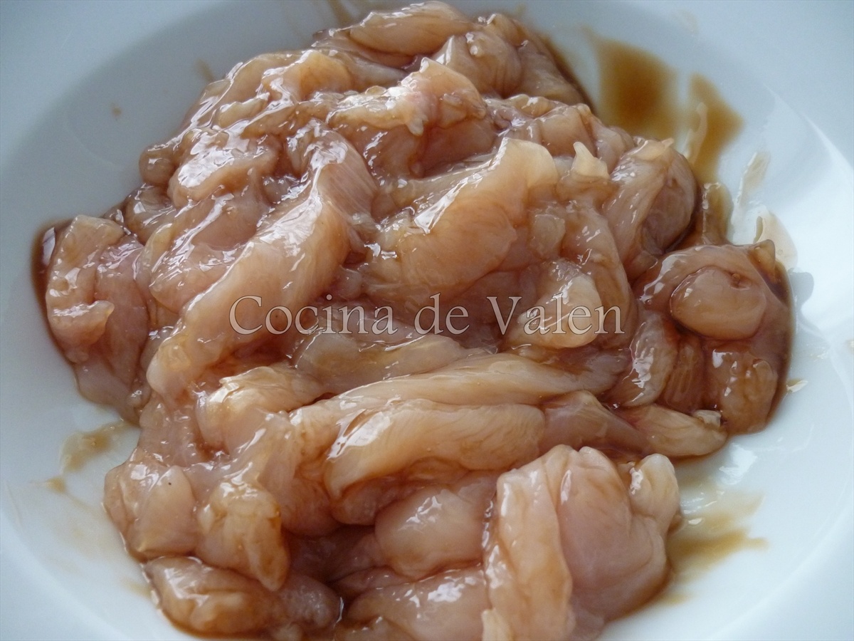 Tallarines con Pollo en Salsa de Ostras (Wok) - Cocina de Valen
