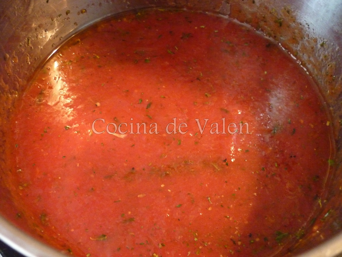 Tomattina con topping de Berenjenas y Albahaca (Salsa para pasta) - Cocina de Valen