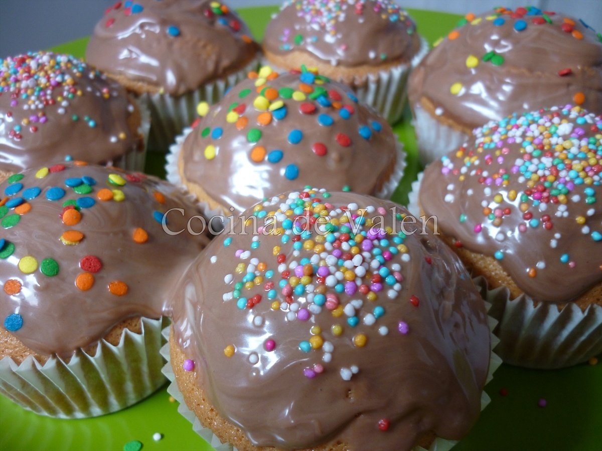 Magdalenas o ponquecitos de vainilla con topping de nutella - Cocina de Valen