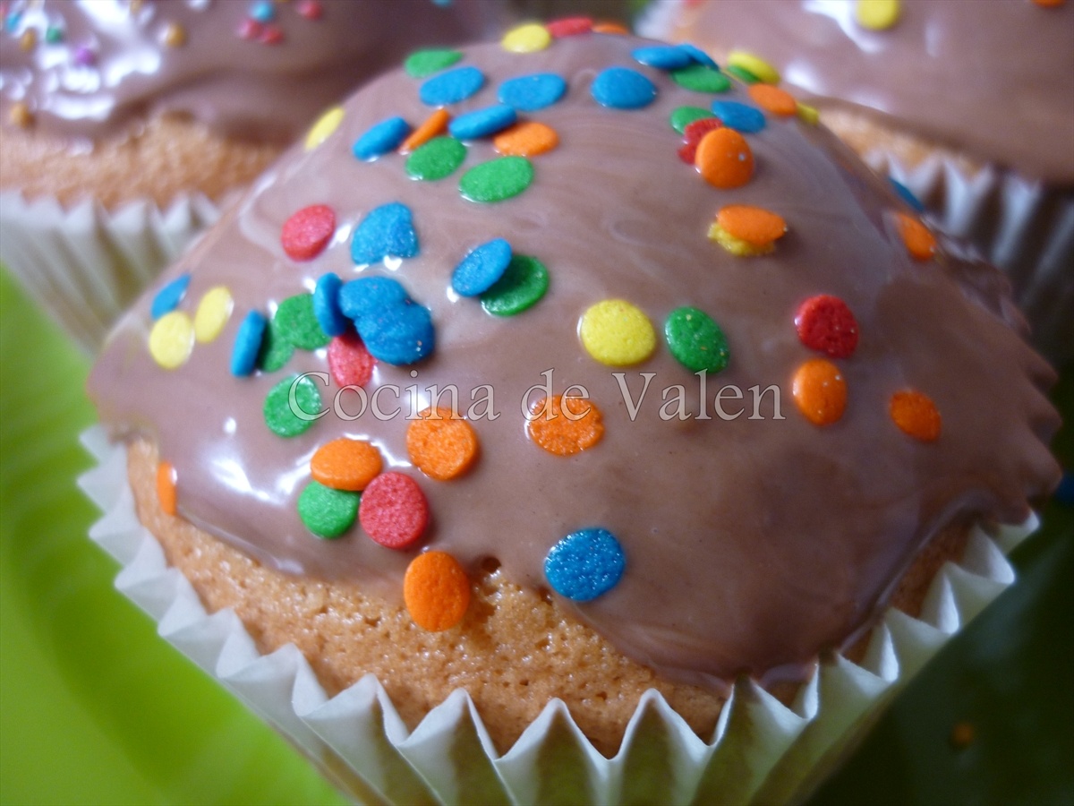 Magdalenas o ponquecitos de vainilla con topping de nutella - Cocina de Valen