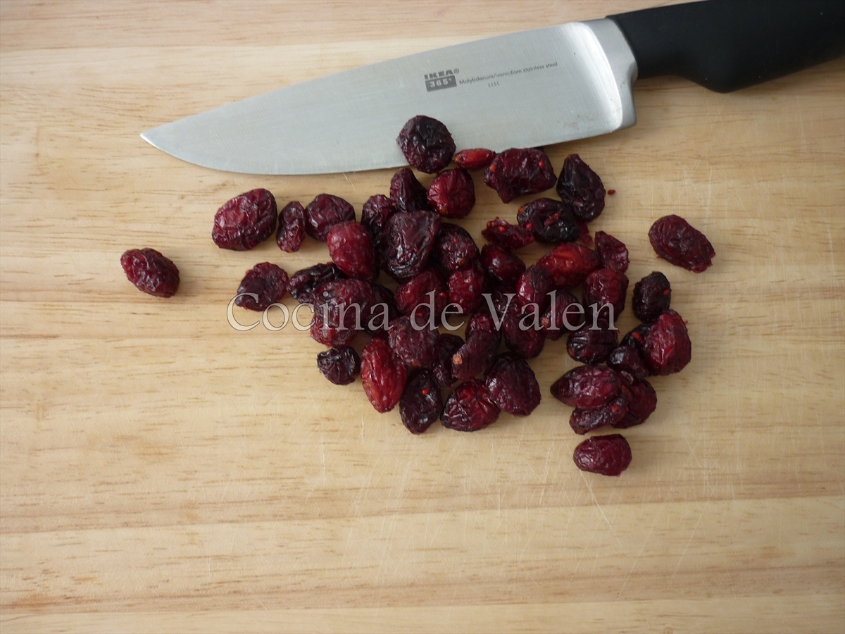 Muffins de Arándanos y nueces de macadamia rellenos de queso cema - Cocina de Valen