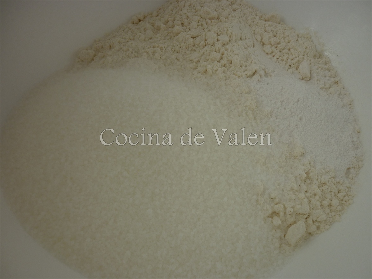Muffins de Arándanos y nueces de macadamia rellenos de queso cema - Cocina de Valen