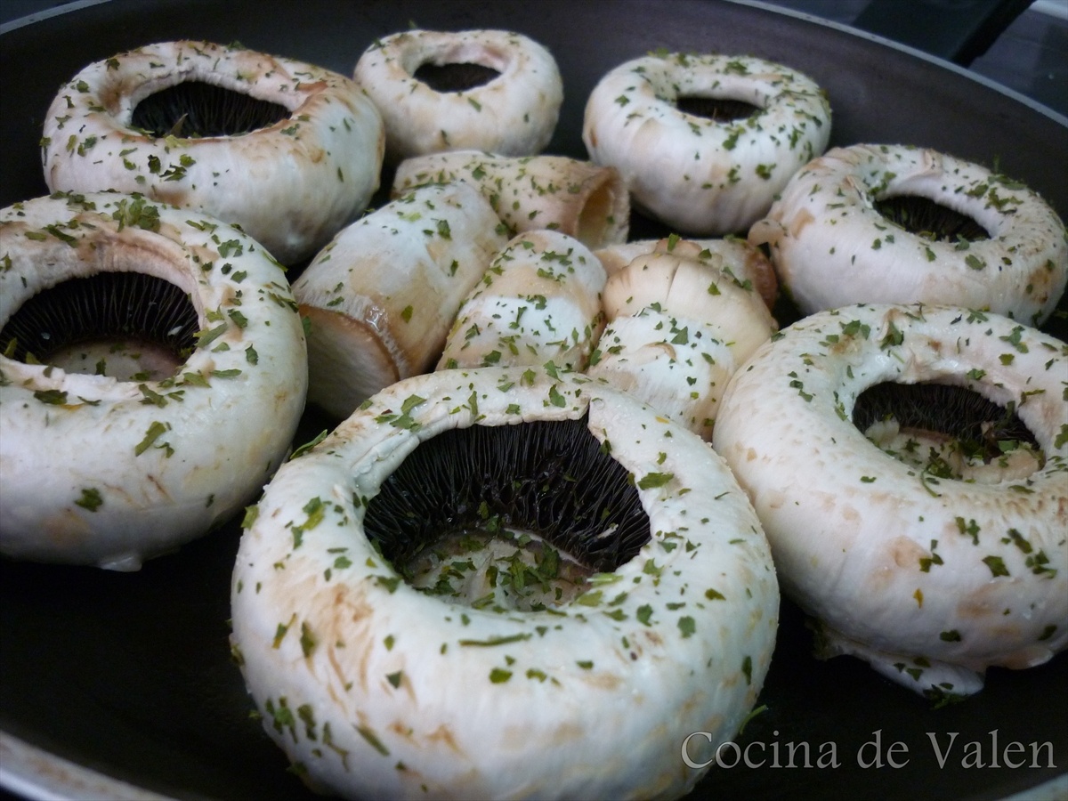 Champiñones a la plancha con ajo y perejil - Cocina de Valen