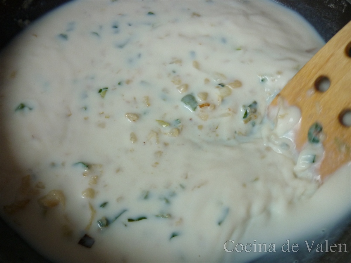 Pimientos del piquillo rellenos de bacalao - Cocina de Valen