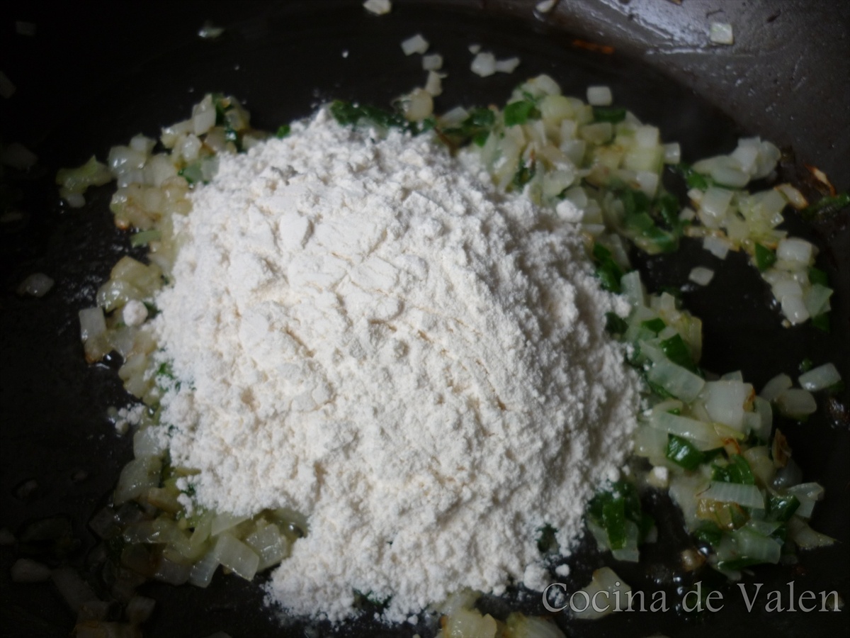 Pimientos del piquillo rellenos de bacalao - Cocina de Valen