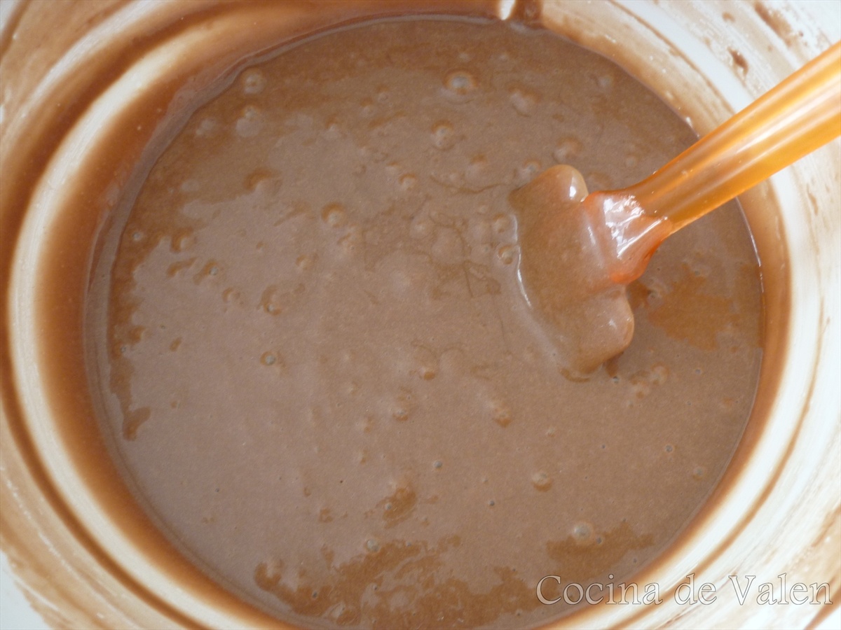 Cupcakes de Chocolate con topping de Nutella y azúcar dorado - Cocina de Valen