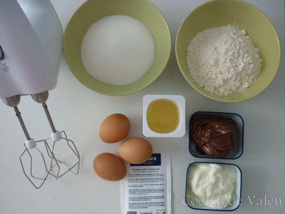 Cupcakes de Chocolate con topping de Nutella y azúcar dorado - Cocina de Valen