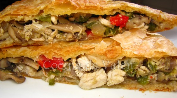 Empanada de Hojaldre rellena de pollo y verduras - Cocina de Valen