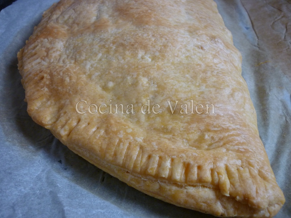 - Empanada de Hojaldre rellena de pollo picado - Cocina de Valen