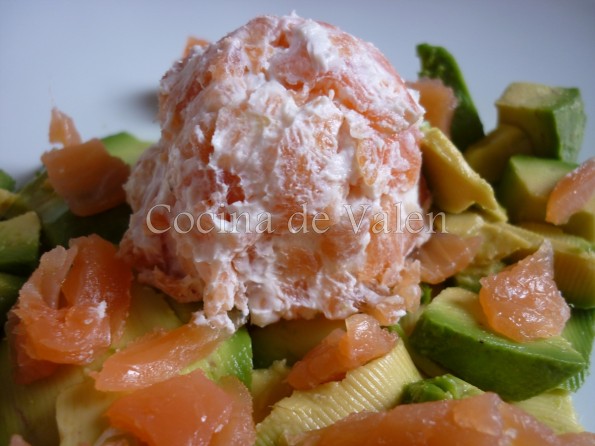 Ensalada de Aguacate salmón y queso crema - Cocina de Valen