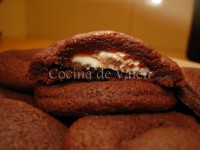 Galletas de Chocolate estilo Baiochi rellenas de nocilla - Cocina de Valen