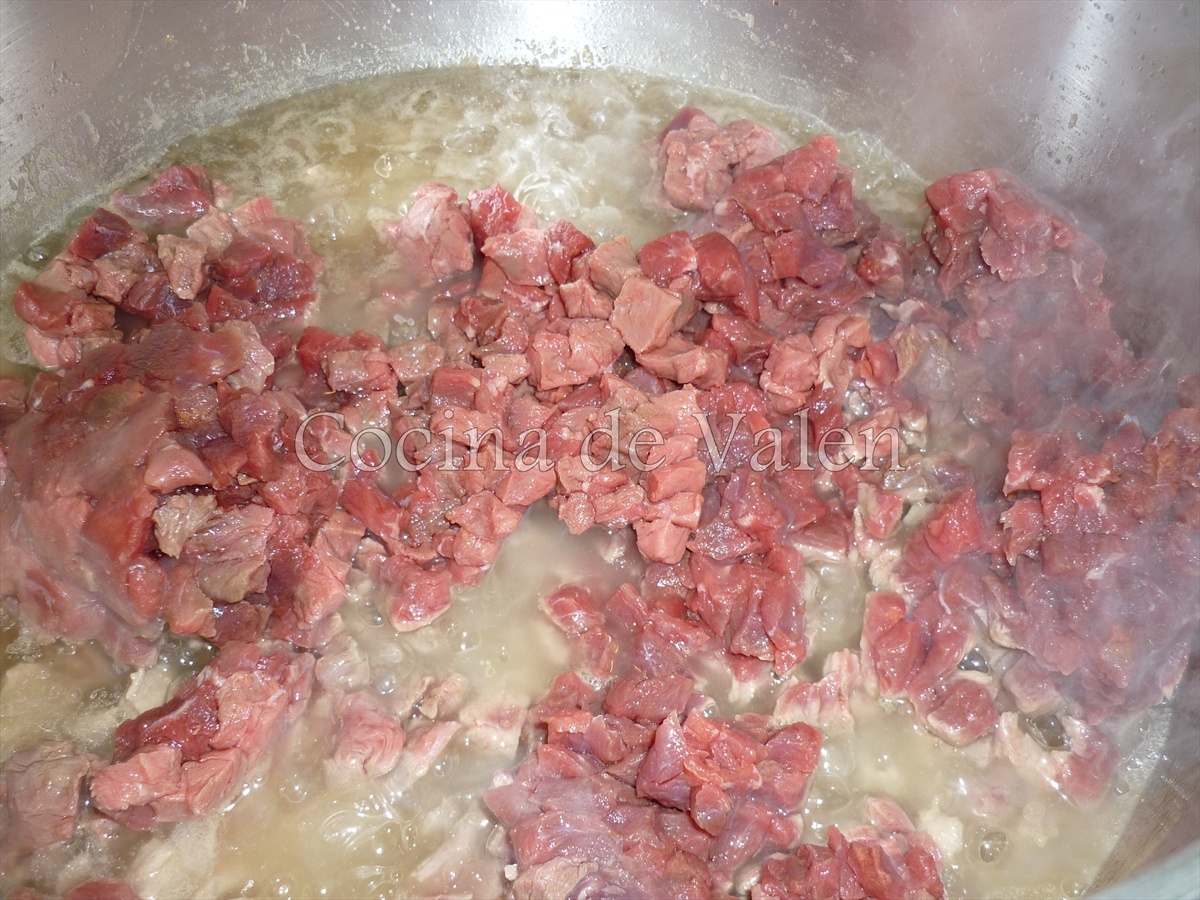 Cómo se prepara el guiso de hallacas - Cocina de Valen