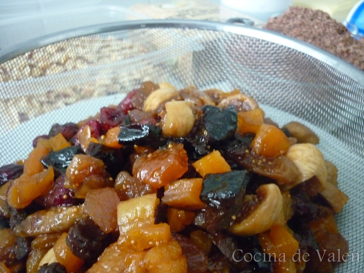 Frutas maceradas para Torta Negra de Navidad