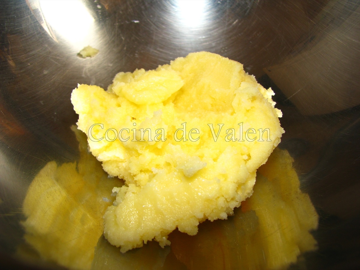 Cómo hacer unos polvorones de almendra - Cocina de Valen