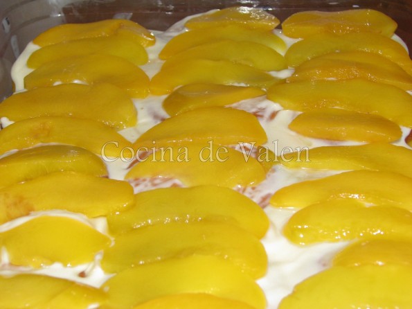 Tarta fría de melocotones