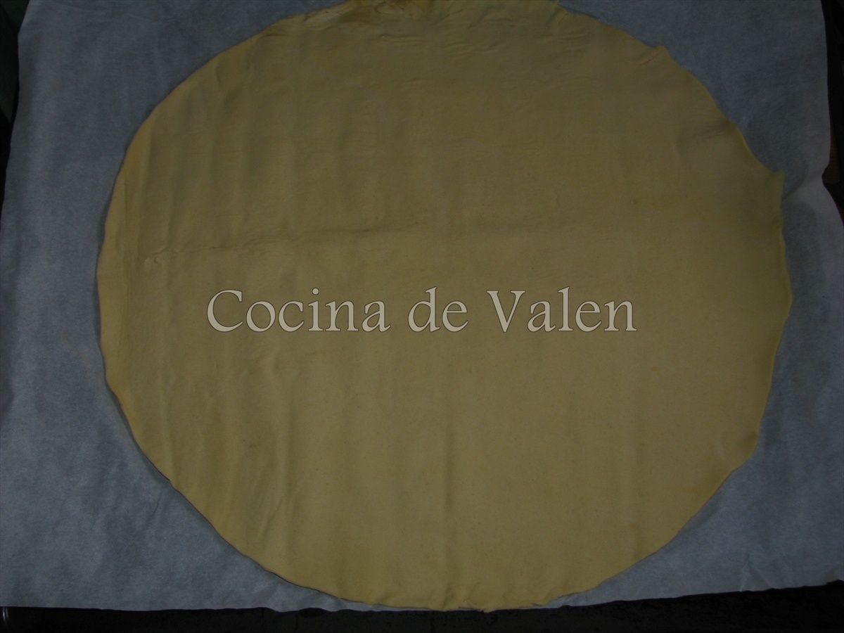 Empanada de hojaldre rellena de carne - Cocina de Valen