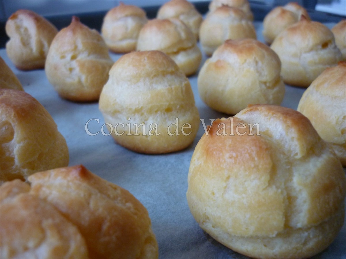 Profiteroles