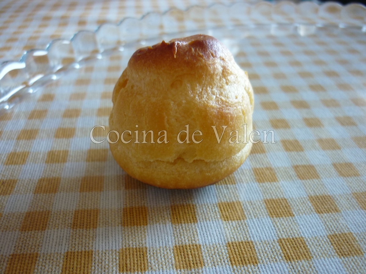 Profiteroles