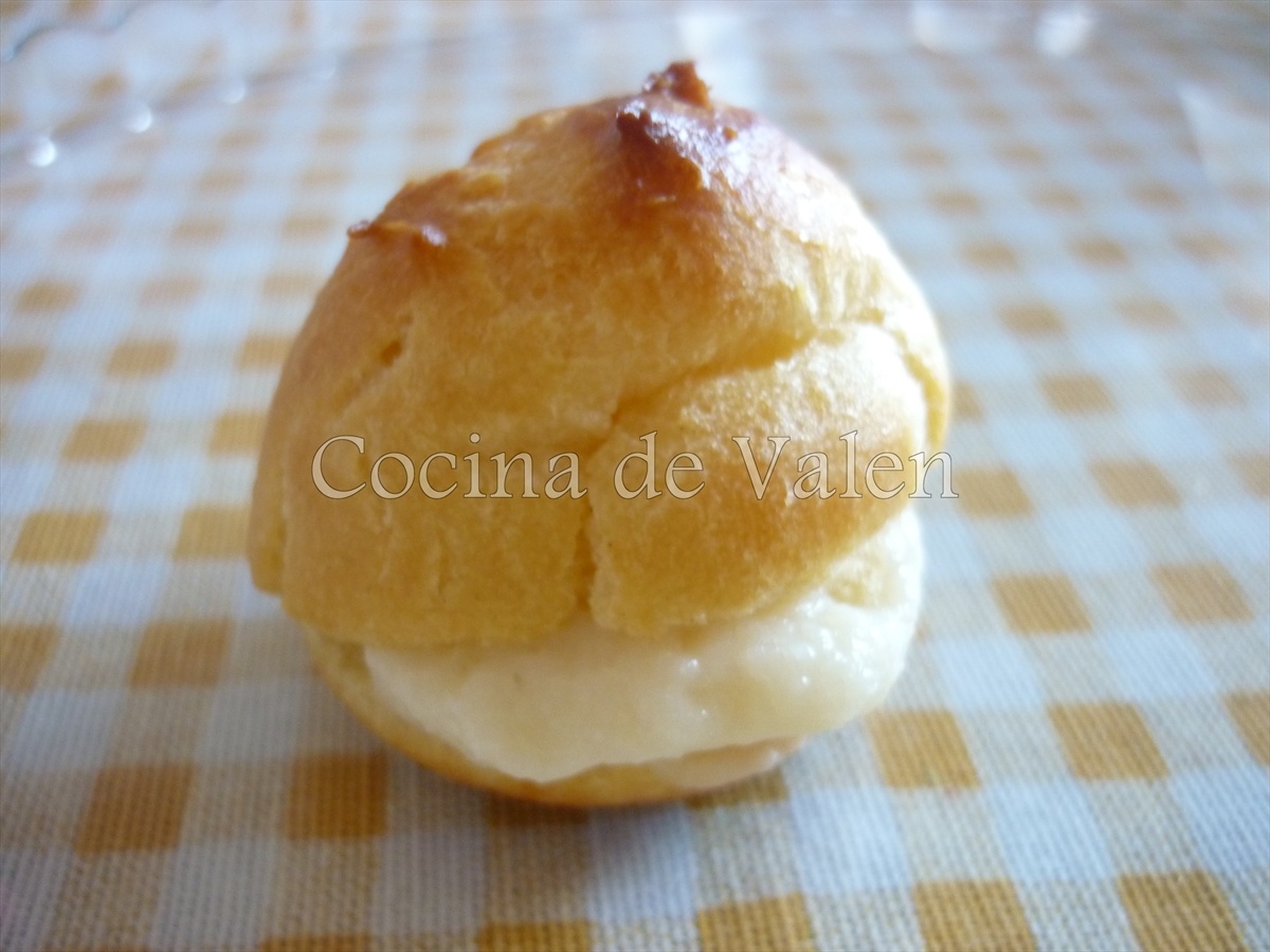 Profiteroles
