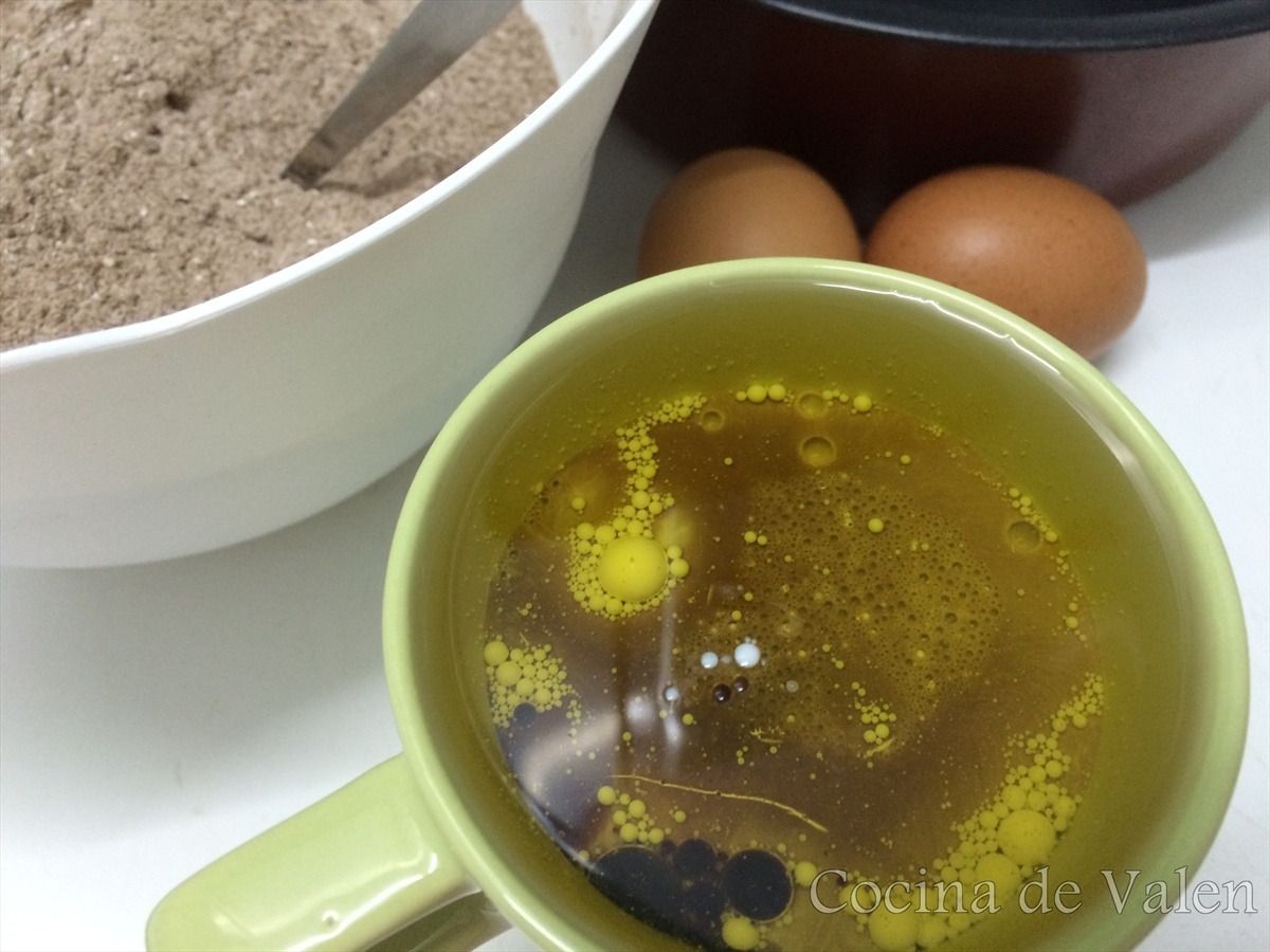 cómo hacer una tarta de chocolate tipo brownie - Cocina de Valen