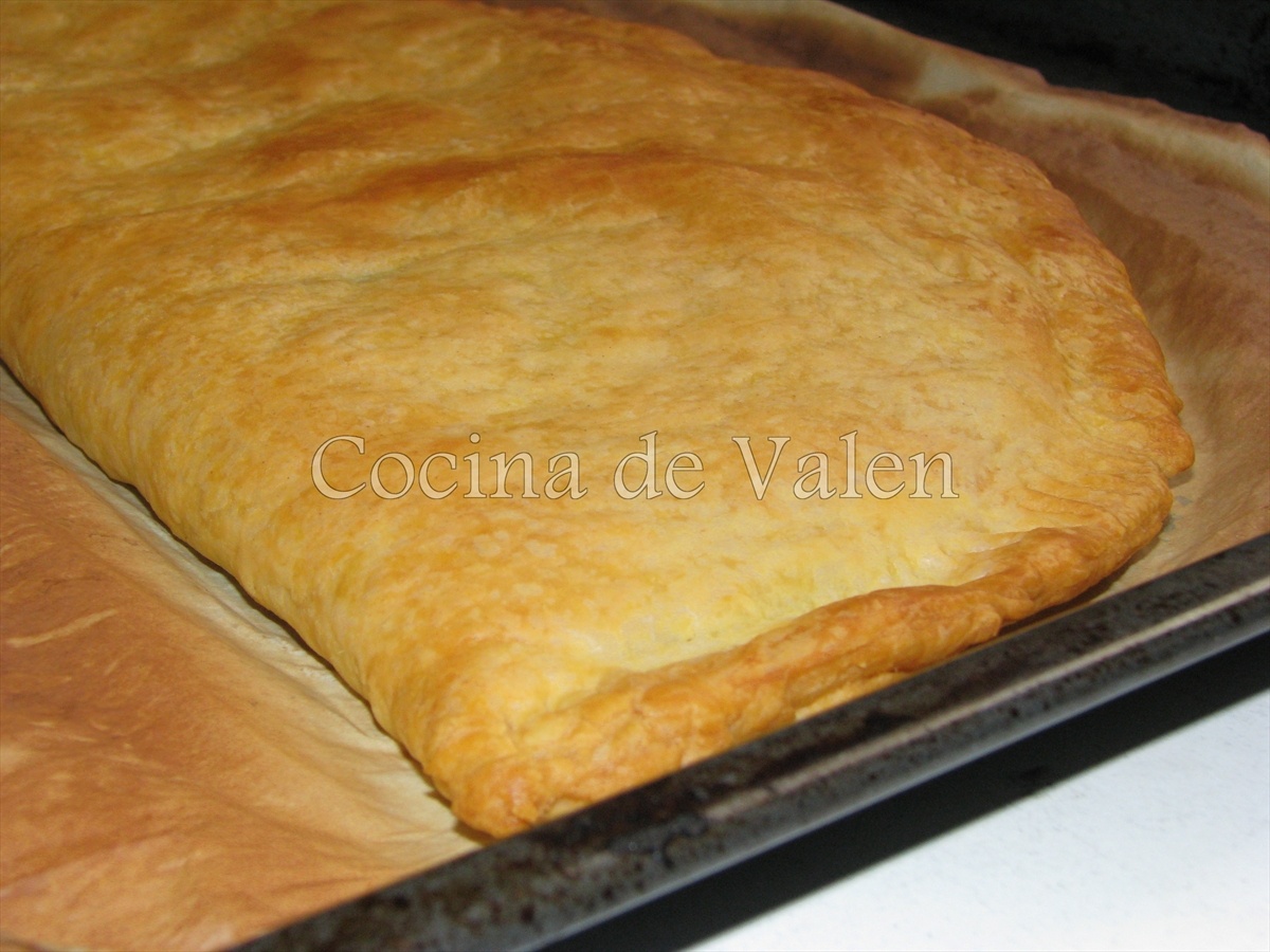 Empanada de hojaldre rellena de carne - Cocina de Valen