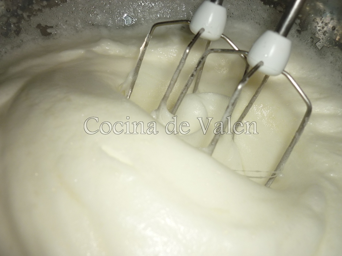 Cómo hacer una torta tres leches - Cocina de Valen