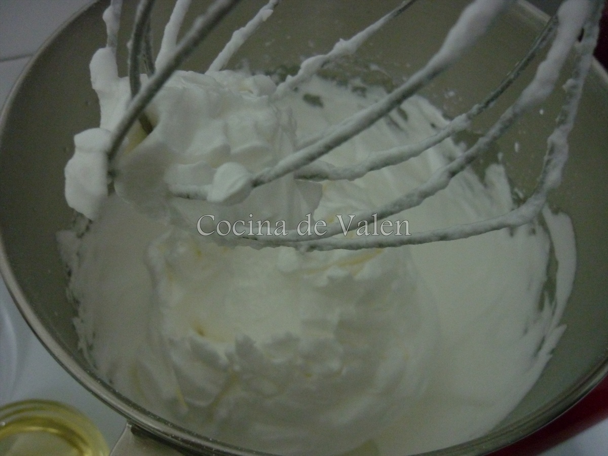 Bizcocho súper esponjoso - Cocina de Valen