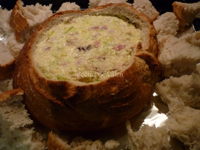 Pan de queso con bacon y ajoporro - Cocina de Valen