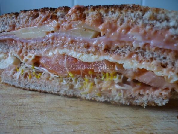 Club House sandwich