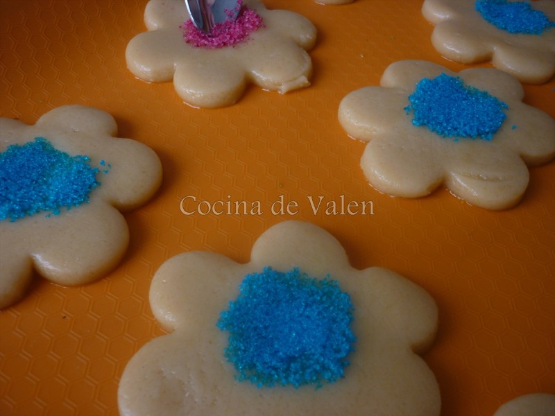 Galletas con topping de azúcar de color - Cocina de Valen