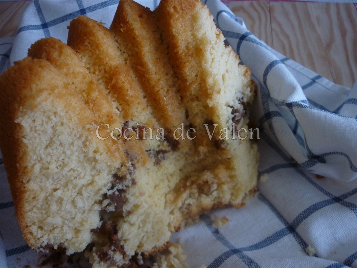 Bizcocho con canela y nueces