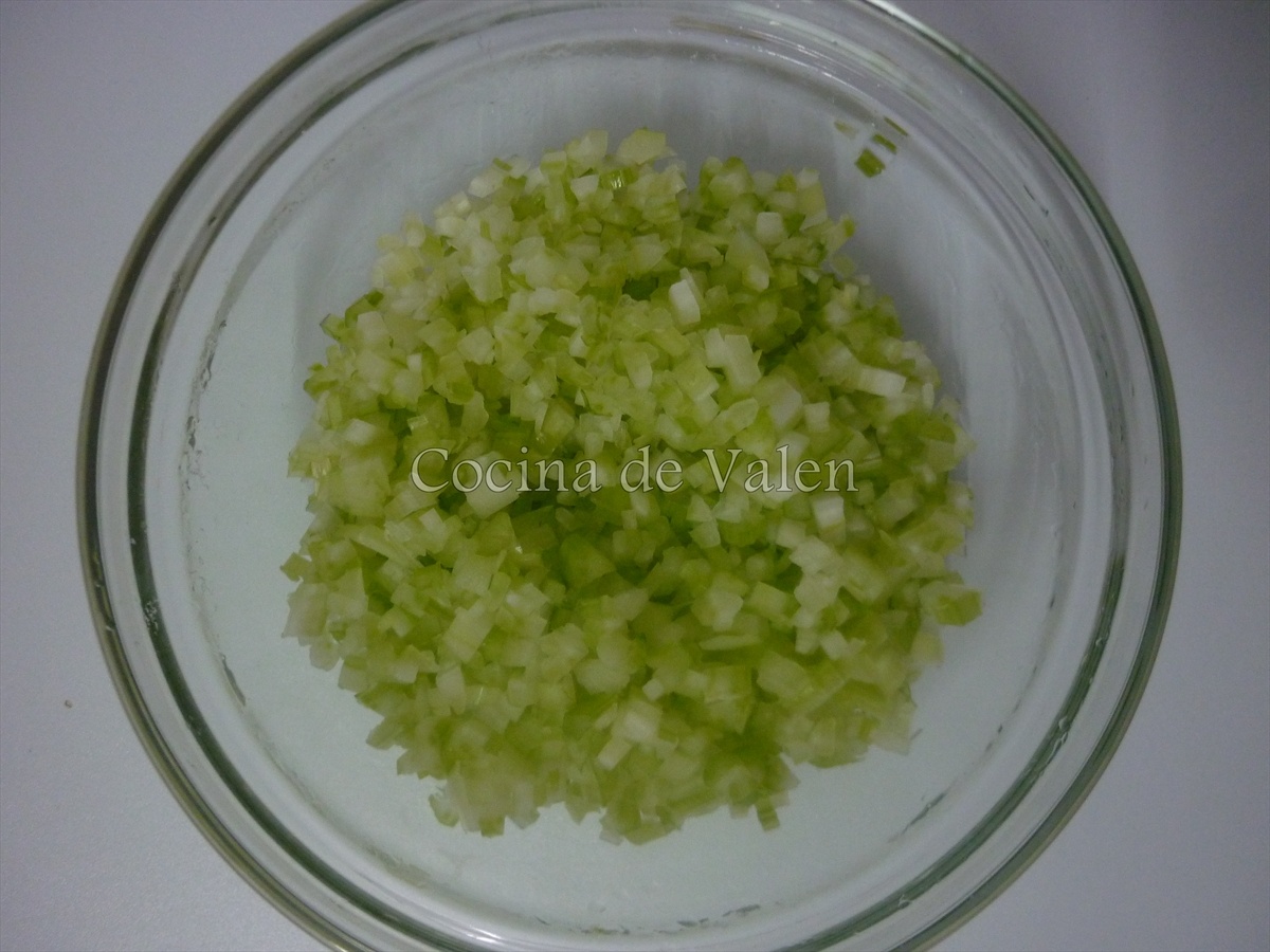 Salsa de céleri para el sanduchón