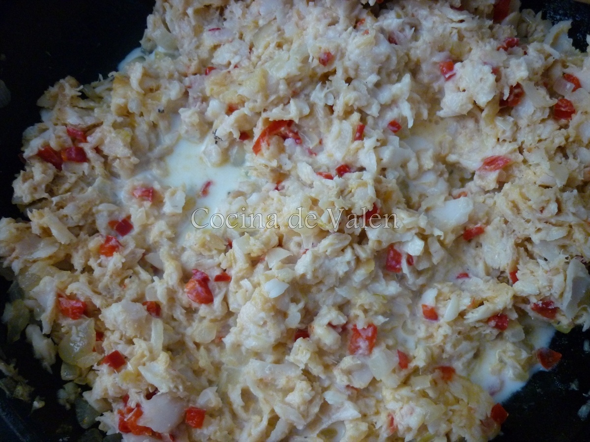Preparación de las croquetas de merluza - Cocina de Valen