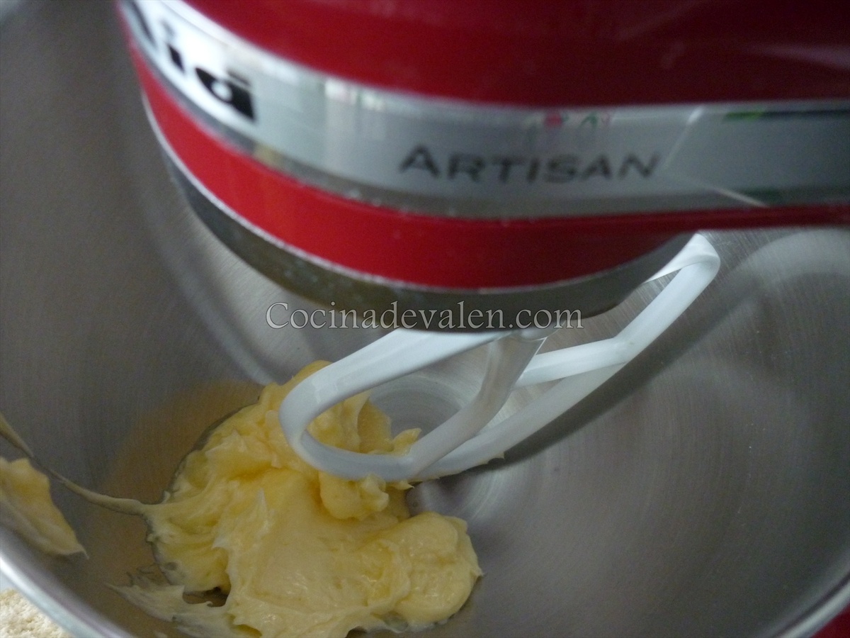 Bizcocho de naranja con glaseado de naranja - Cocina de Valen