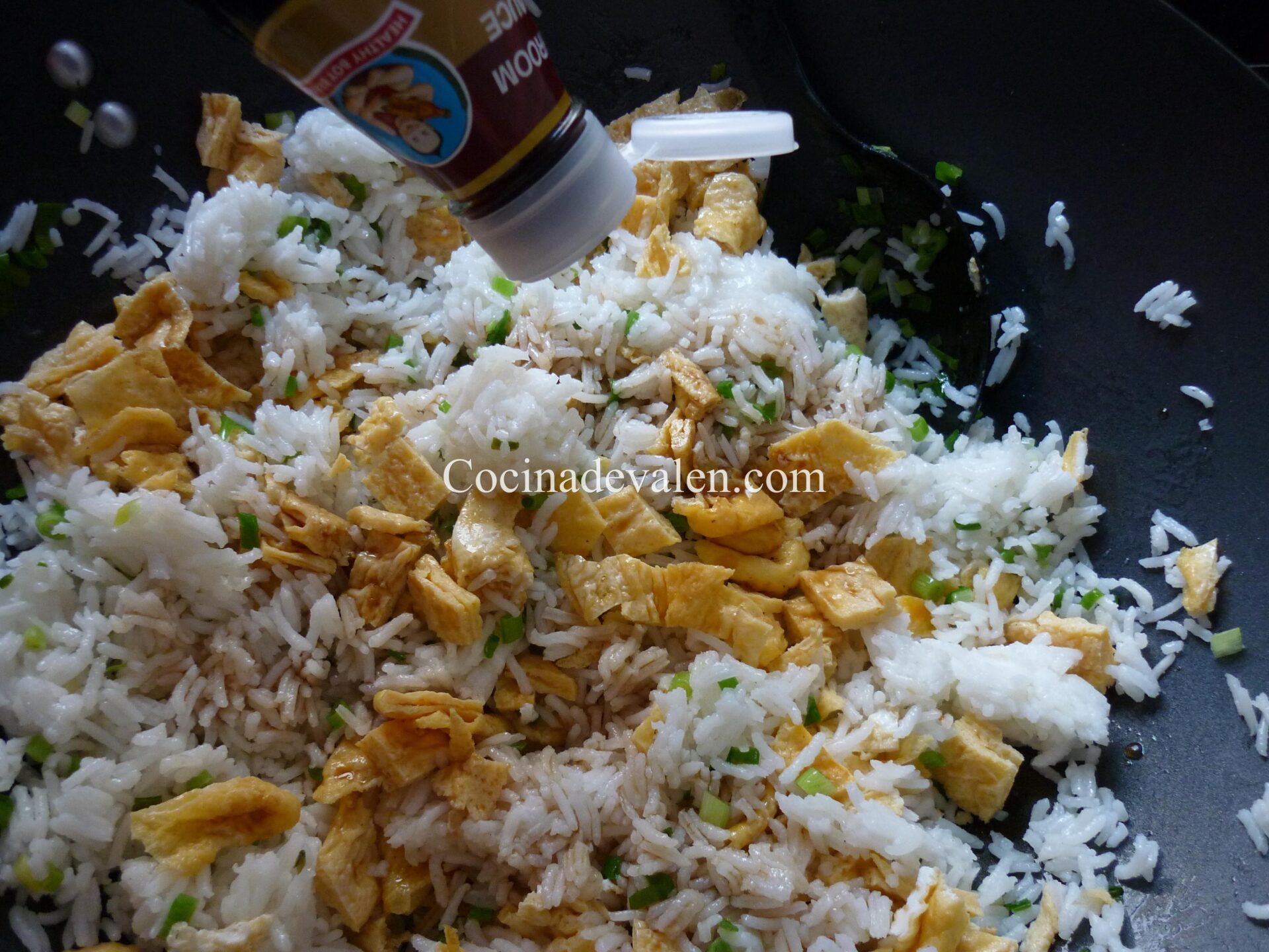 Arroz salteado con pollo, piña y anacardos - Cocina de Valen