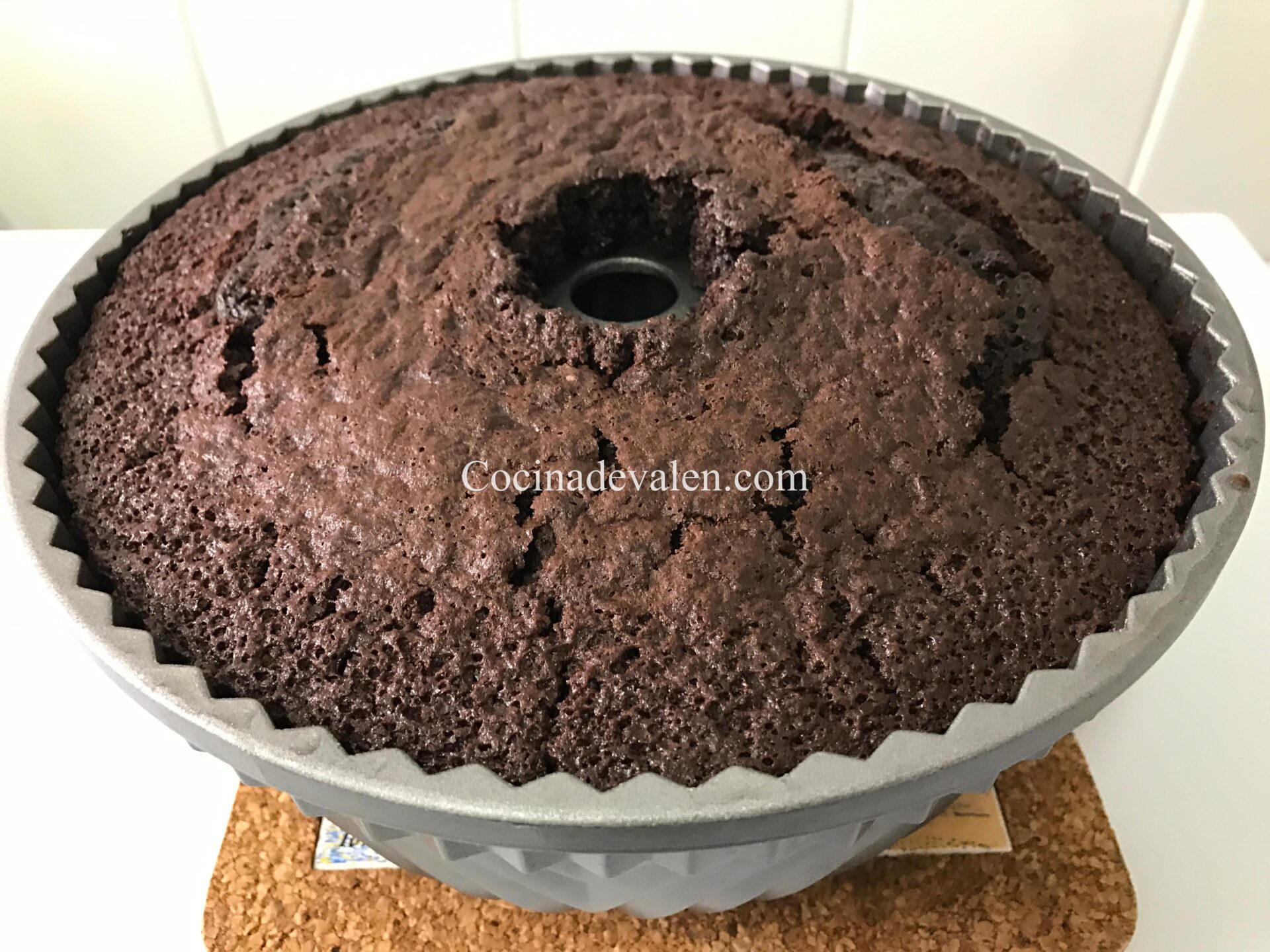 Bizcocho de chocolate muy jugoso Bizcocho de chocolate muy jugoso - Cocina de Valen