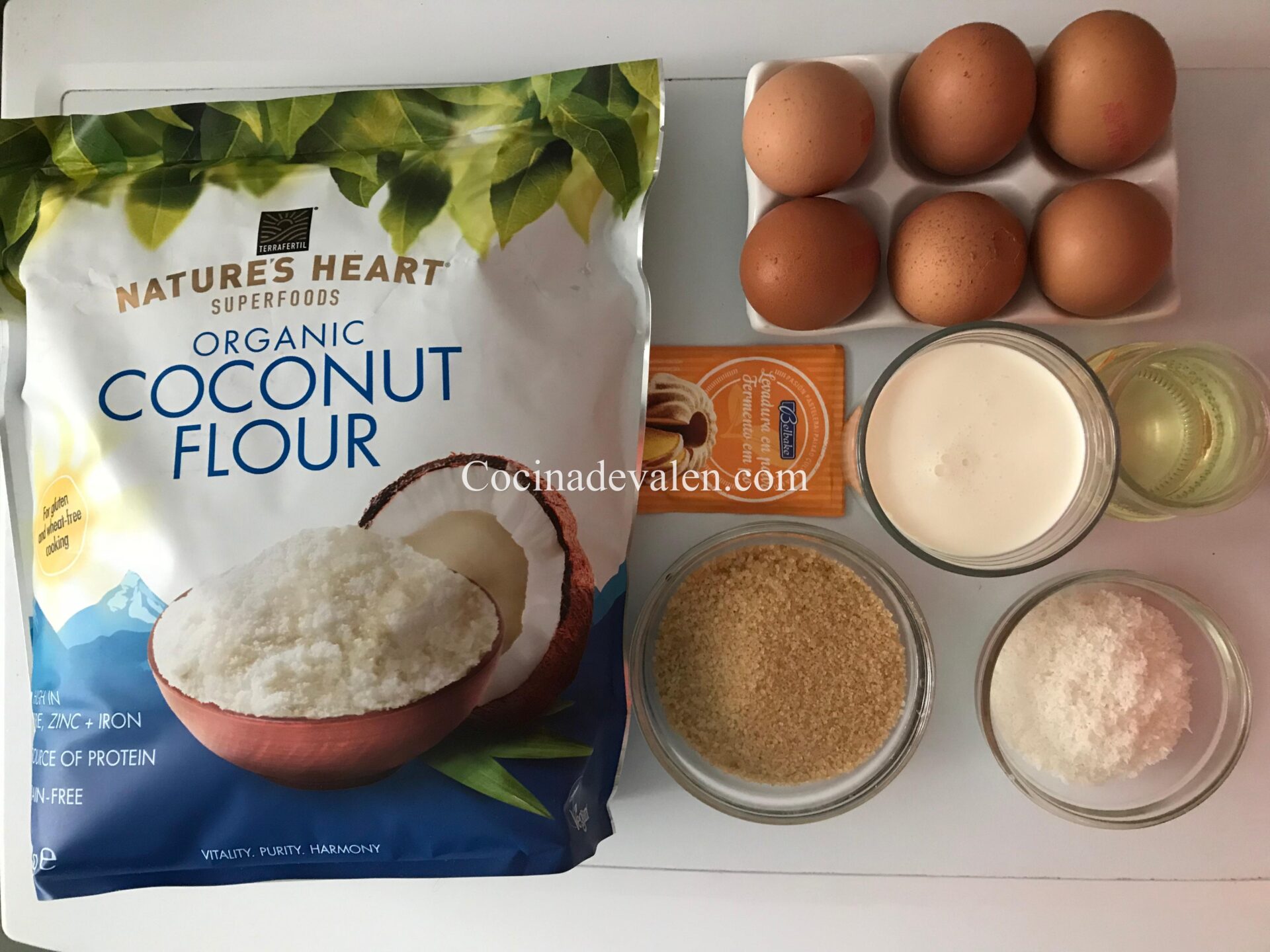 Bizcocho con harina de coco - Cocina de Valen