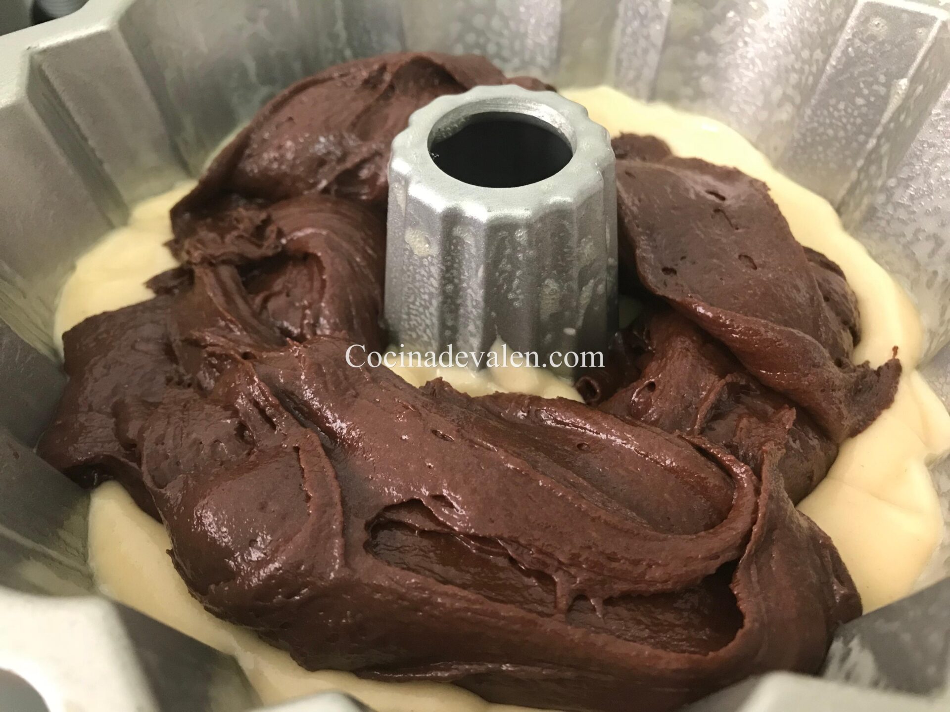 Bizcocho de mascarpone marmoleado