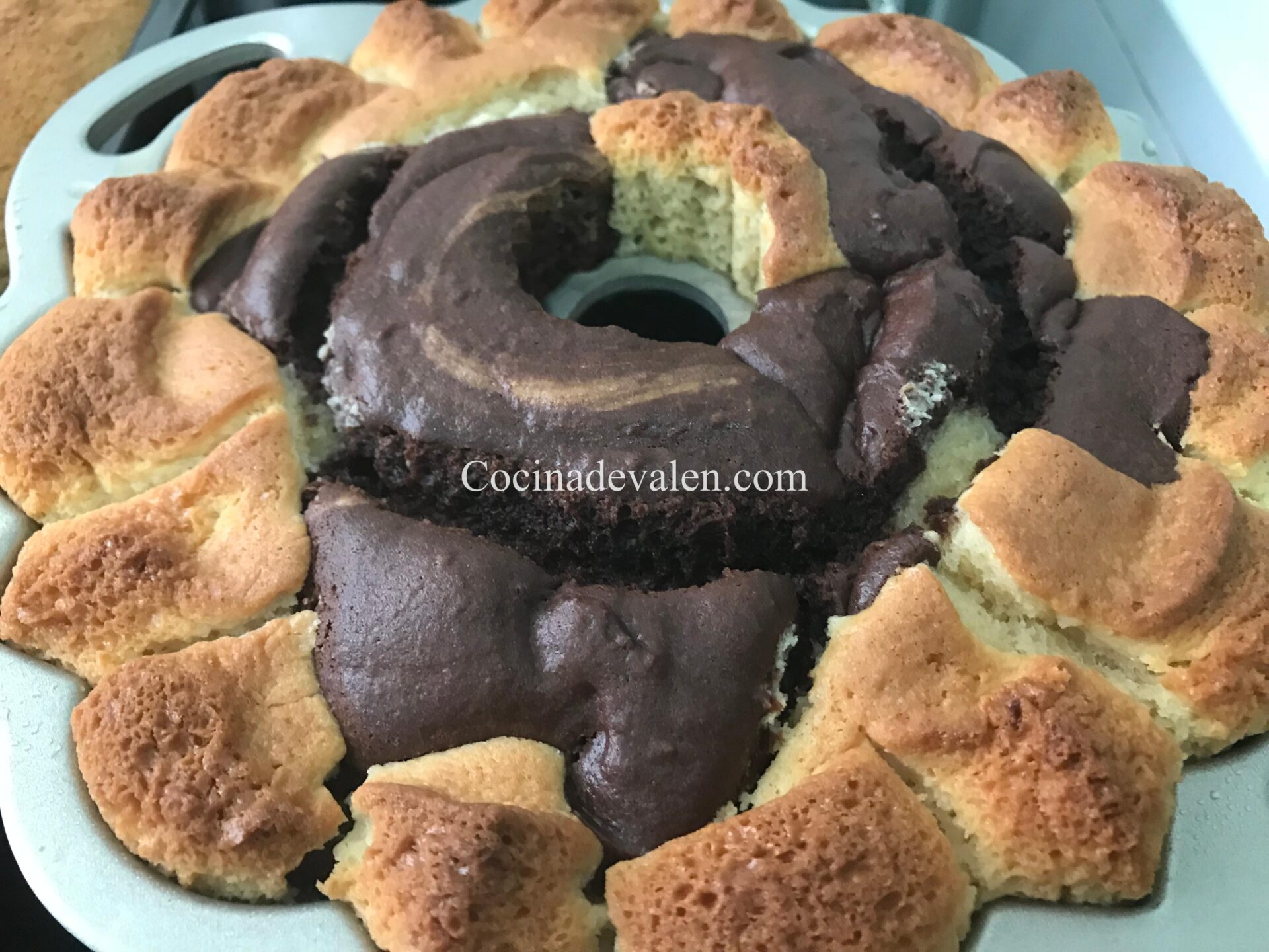 Bizcocho de mascarpone marmoleado
