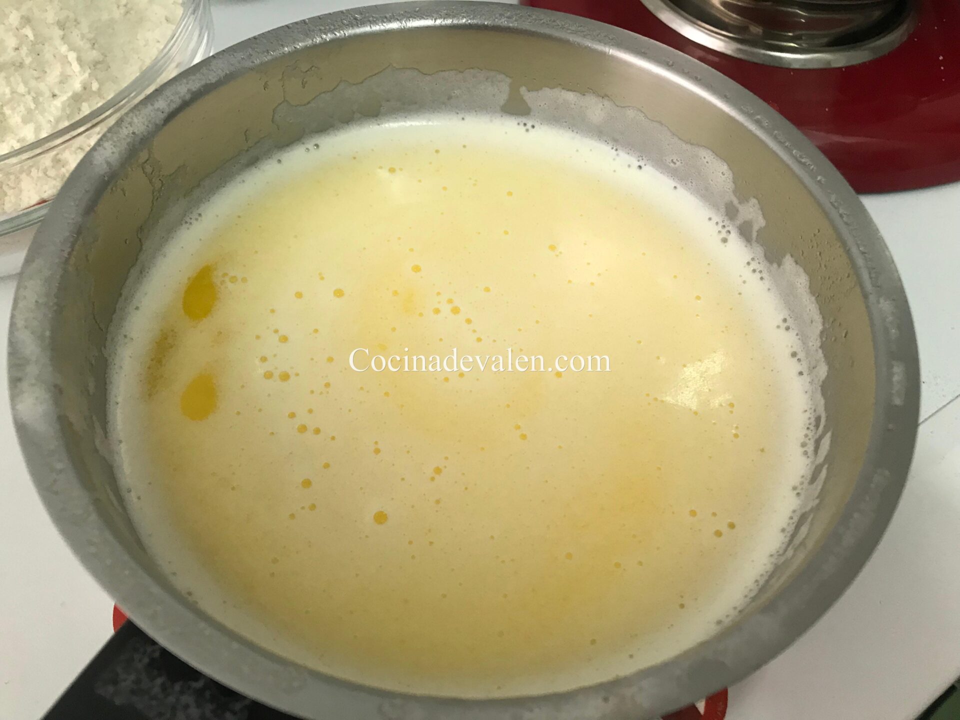 Bizcocho de leche caliente