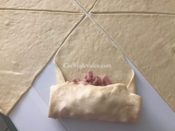 Cachitos de jamón