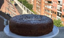 Bizcocho de manzana caramelizada