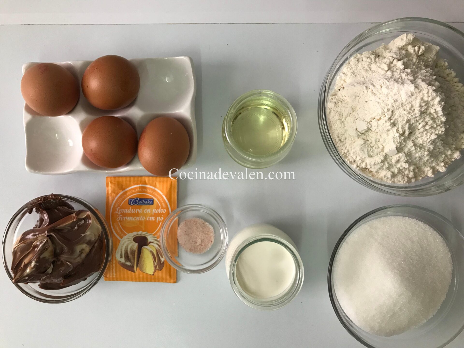 Bizcocho relleno de nutella