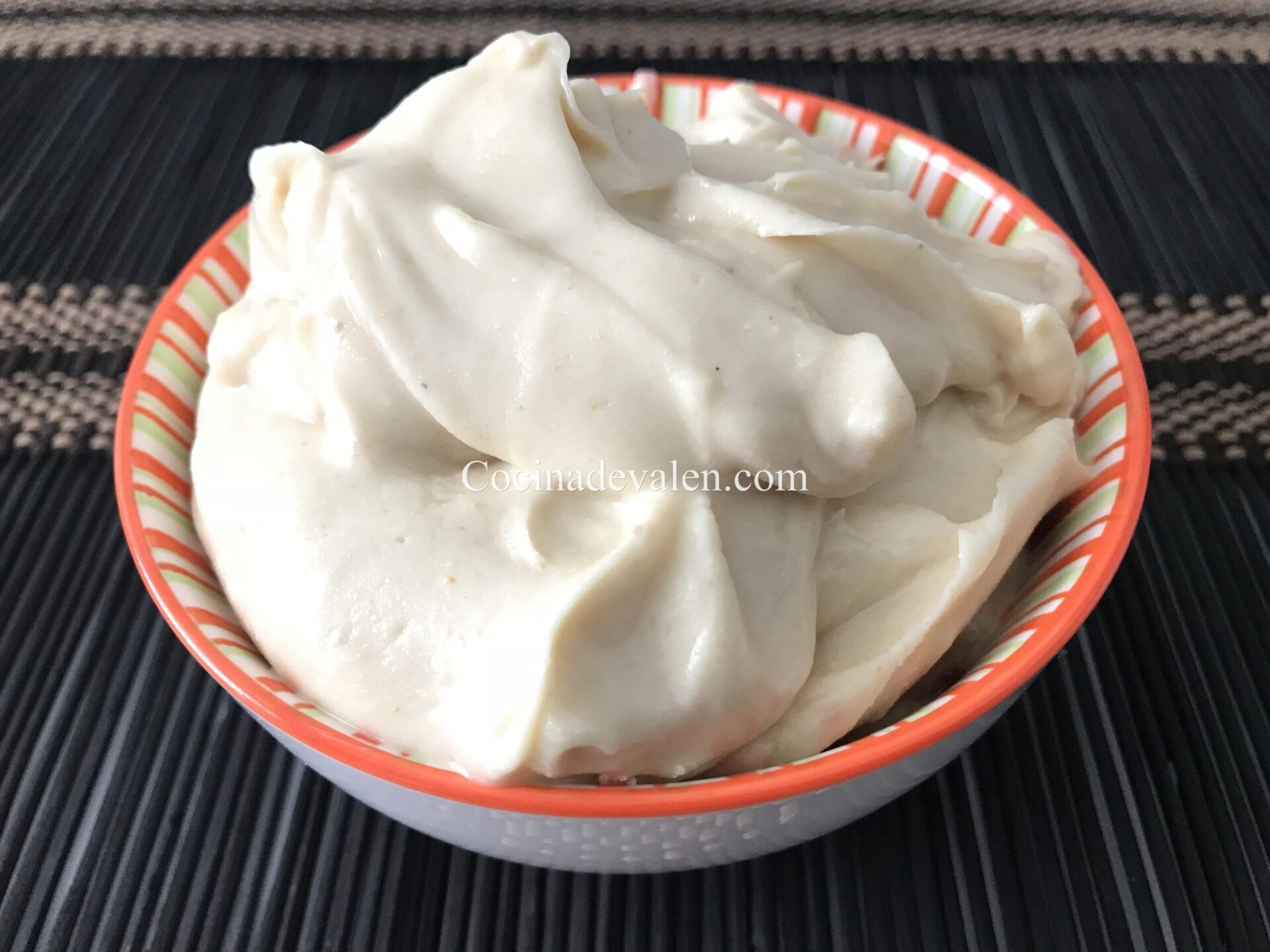 Crema de avellanas