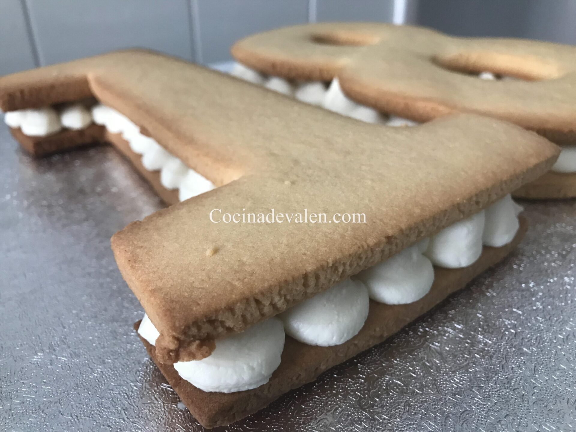 Tarta de letras o números
